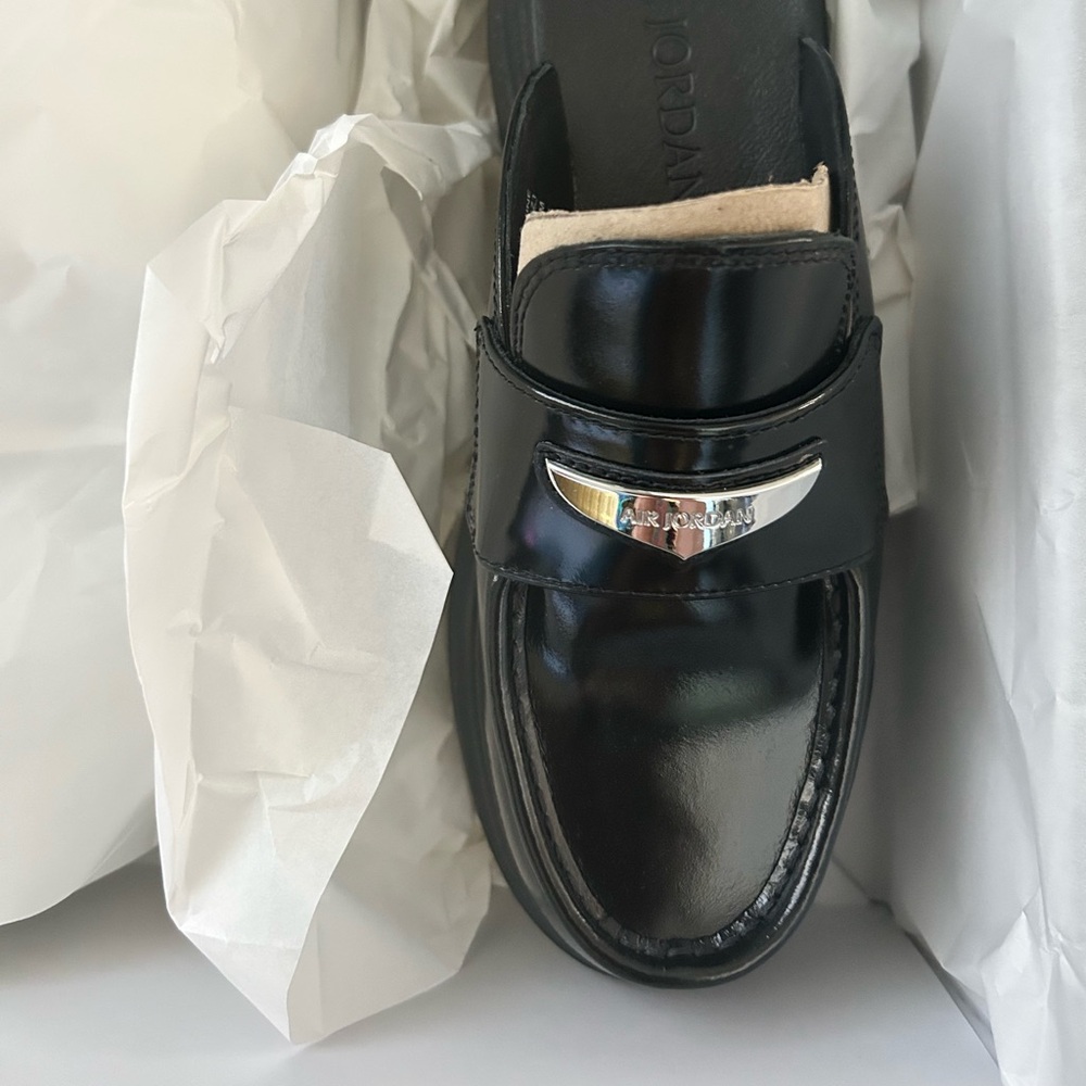Jordan Mule
Black Metallic Silver (Women's) - Picture 3 of 3